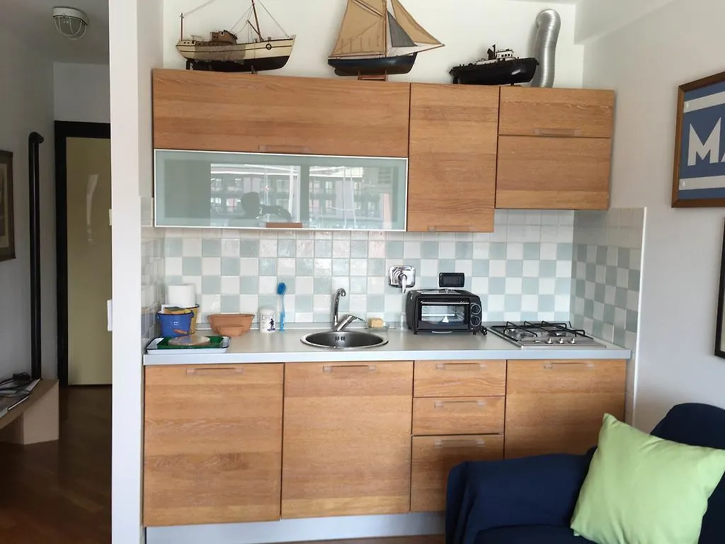 Sull'Acqua Del Porto Antico Apartment Genoa 0*,  Italy